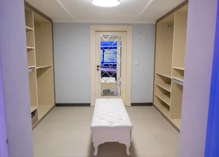 Private In The Forest With Pool And Jacuzzi Urla