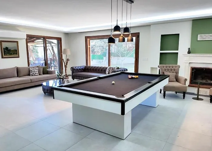别墅 Private In The Forest With Pool And Jacuzzi *